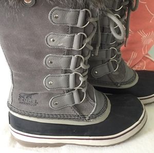 Sorel snow boots